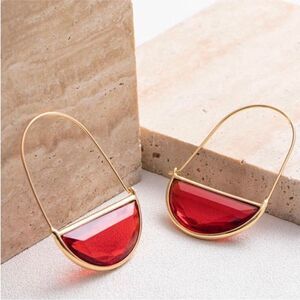 Red hoop Earring M399